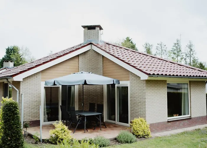 Rondomzon Semesterbostad Putten